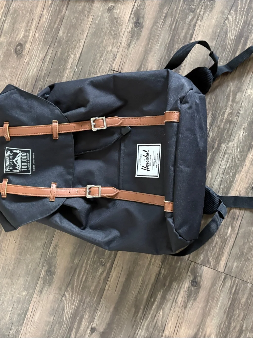 Herschel Supply Company Black Backpack with padded Laptop Sleeve & Buckle Straps